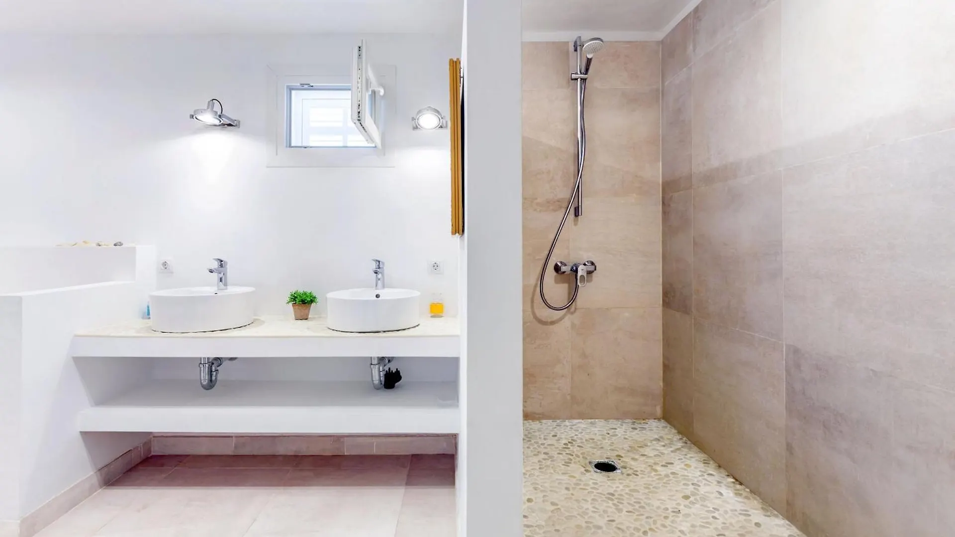 Villa Torre Mar With Swimming Pool And 100M To The Beach Santanyí 0*, Santanyi Spanien